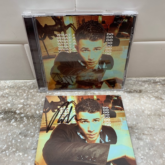 Nick Jonas Autographed “What A Man Gotta Do” Single CD - Picture 3 of 4
